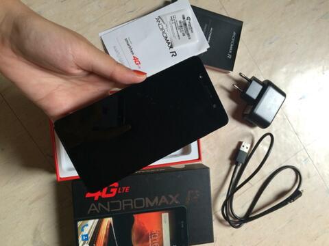 SMARTFREN ANDROMAX R 4GLTE BLACK-GOLD GARANSI PANJANG MULUS