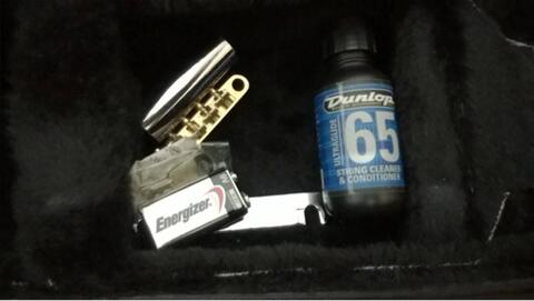 WTS Epiphone Lespaul Black Beauty + Hardcase Universal + Banyak Bonus