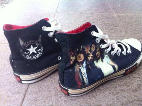 Terjual All Star Converse Music Edition 
