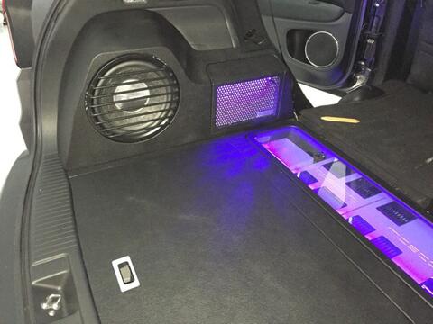Terjual Car Audio Jogja Specialist , SQ 