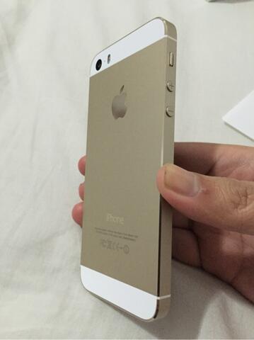 Iphone 5S 32 gb Gold EX Garansi TAM Erajaya mulus like new