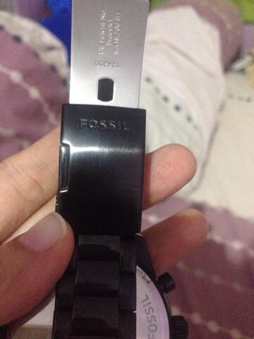 Terjual jam tangan fossil BQ1259 dan 