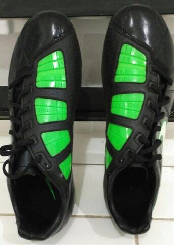 nike t90 black and green