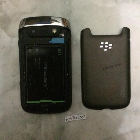 Blackberry BB 9790 Bellagio Onyx 3 second