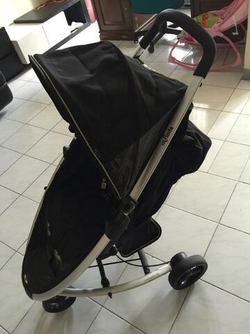 Stroller Baby Elle Infinite Hitam