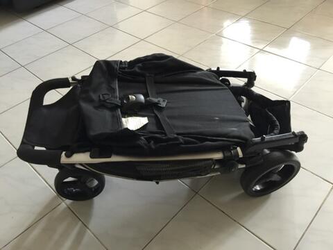 Stroller Baby Elle Infinite Hitam