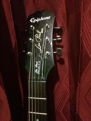 Jual santai Epiphone Les Paul Player Pack