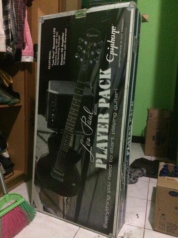 Jual santai Epiphone Les Paul Player Pack