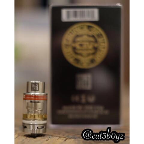 royal hunter RST (Rebuildable Sub ohm Tank) authentic !!!