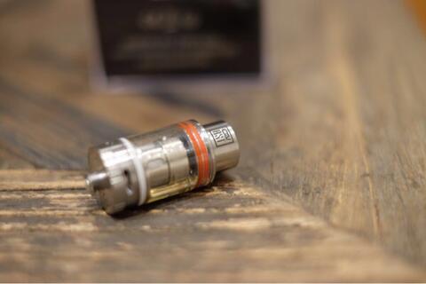 royal hunter RST (Rebuildable Sub ohm Tank) authentic !!!