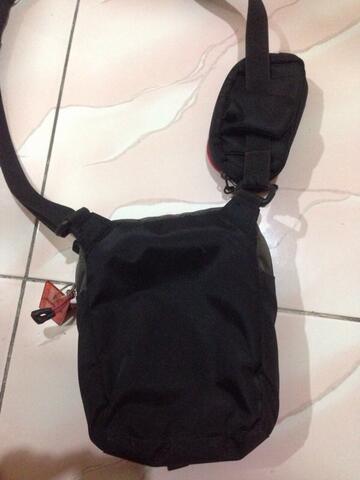 jual tas slempang eiger second mulus no cacat like new + bonus