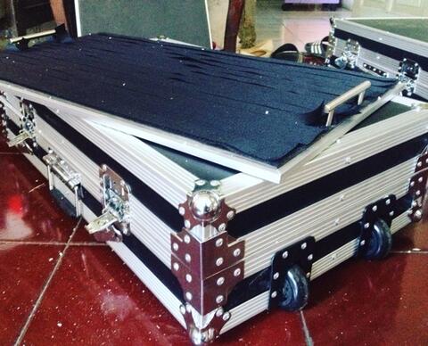 ++case245 flightcase efek gitar and bass