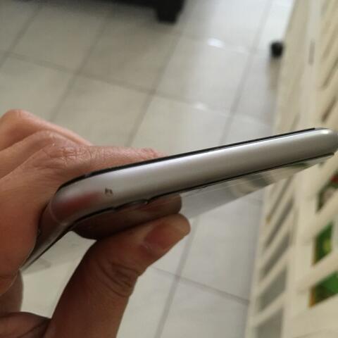 Iphone 6plus 64gb grey dan 128gb gold garansi intl BU !!!