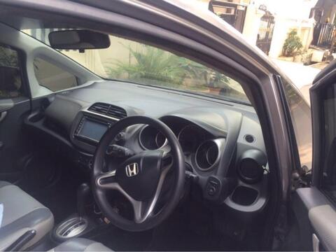 wts honda jazz s AT tahun 2009 silver kondisi mint