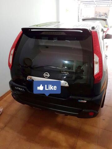 MOBIL NISSAN X TRAIL 2012 HITAM BLACK MULUS JUAL CEPAT