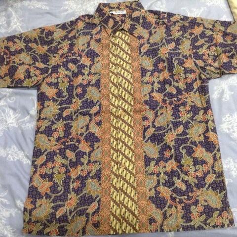 Batik keris lengan pendek kondisi super