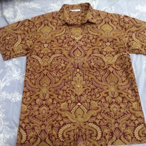 Batik keris lengan pendek kondisi super