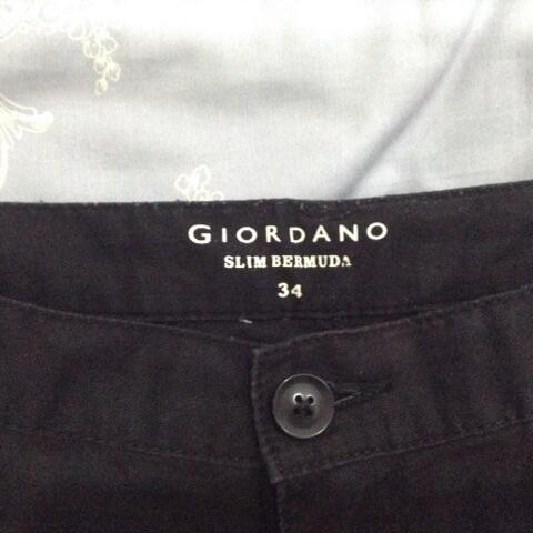 celana pendek oakley dan giordano original ukuran 34 dan 32