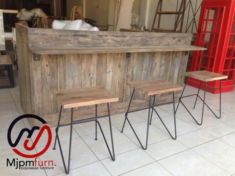 Meja bar vintage
