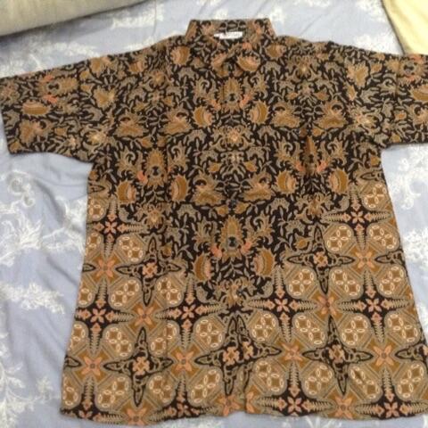 Batik keris lengan pendek kondisi super