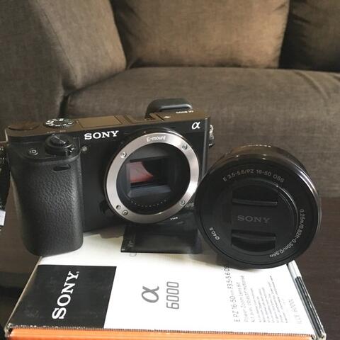Sony Mirrorless Alpha 6000 Lens Kit 16-50mm Mint Condition