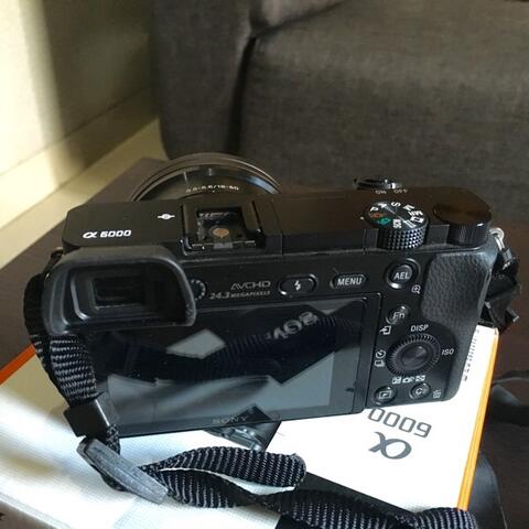 Sony Mirrorless Alpha 6000 Lens Kit 16-50mm Mint Condition