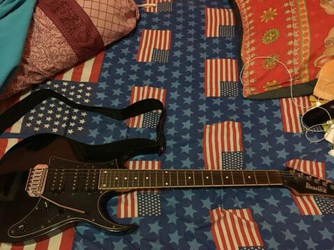 Gitar Elektrik Ibanez Gio Hitam. 100% ORIGINAL