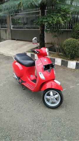 Jual Vespa LX 150 2v 2012 Bandung