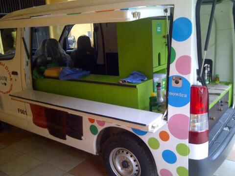 terjual food truck van moko mobil toko stand pameran booth perpustakaan keliling kaskus