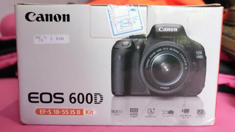 Canon 600D fullkit
