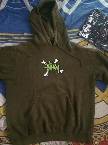 harga sweater stussy original
