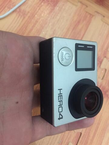 GoPro Hero 4 Silver Banyak Bonus (Malang)