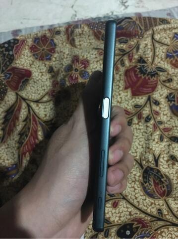 WTT/Barter Xperia Z5 Dual Garansi TAM