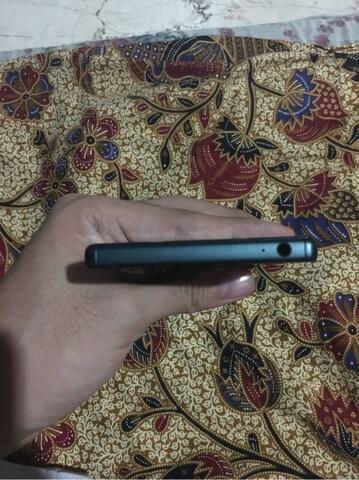 WTT/Barter Xperia Z5 Dual Garansi TAM