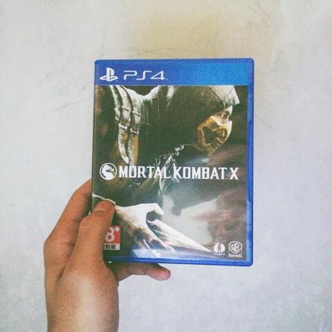 Bluray/BD/Kaset PS4 Mortal Kombat X