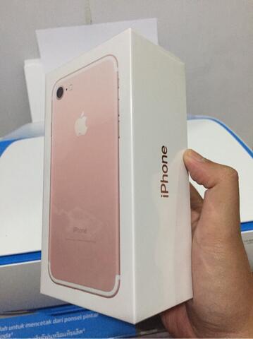 Iphone 7 rose gold 128 gb BNIB