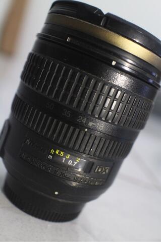 Lensa Nikon DX 18-70
