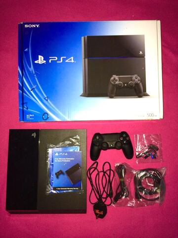 Playstation 4/PS4 second great condition + BD Mortal Kombat X