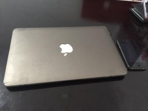 MacbookAir MJVM2
