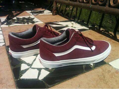 maroon suede vans