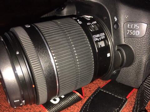 Canon 750D
