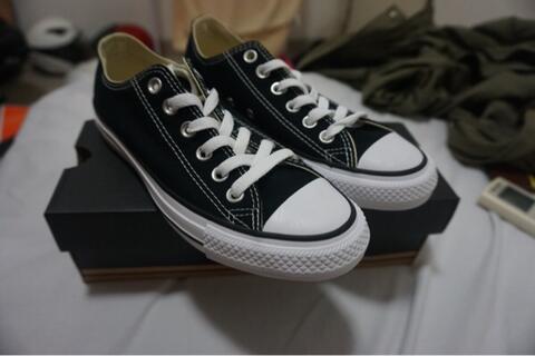 white converse size 37