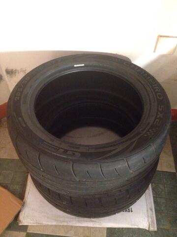 Ban mobil GT radial champiro sx2