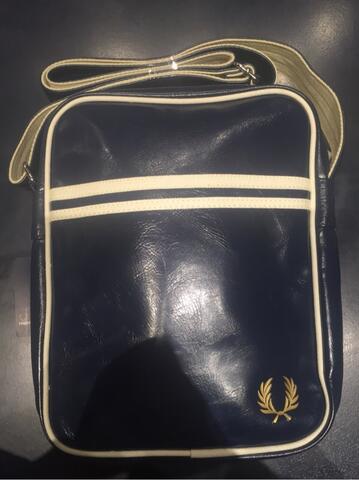 fred perry sling bag