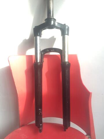Fork Zoom Bravo ( bukan rockshox, suntour, fox, epixon, epicon, rst , marzzochi)