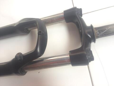 Fork Zoom Bravo ( bukan rockshox, suntour, fox, epixon, epicon, rst , marzzochi)