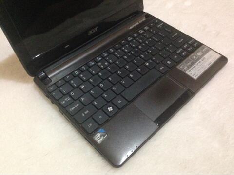 Netbook Acer AO D270 / Atom N2600/hdd320gb/ram sudah 2gb/terawat (Bandung)