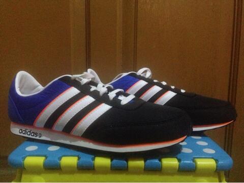 sepatu adidas neo v