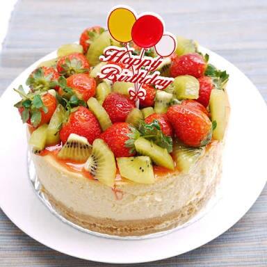 Terima pesanan Birthday cake dengan karakter dan topping sesuai selera
