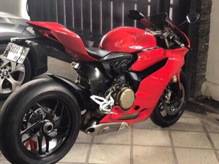 Ducati Panigale 1199 Base 2012 (built up, edisi pertama)